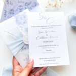 Convite Envelope Azul com Interior Vegetal