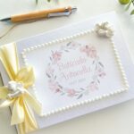 Livro de Honra Simples Rosa e Amarelo com Anjos de Gesso