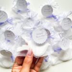 Pomba de Gesso Perfumado Laço Lilás