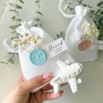 Avião de Gesso Perfumado em Saco de Pano